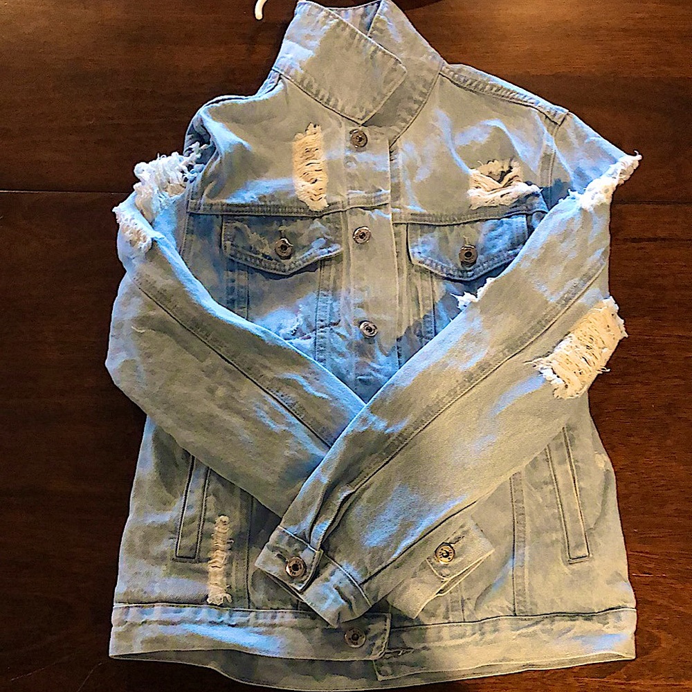 Ripped Light washed Denim Jacket
